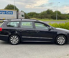 VW Passat 1.6 TDI Bluemotion R Line Estate - Image 6/10