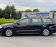 VW Passat 1.6 TDI Bluemotion R Line Estate - Image 7/10