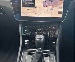 2017 Škoda Superb - Image 8/10