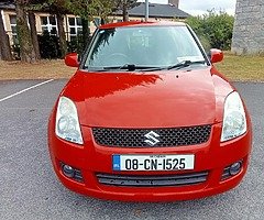Suzuki Swift 1.3 GLX.Manual transmission