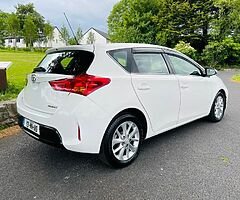 131 Toyota Auris 1.4 Diesel, low km, NCT 07/23 - Image 10/10