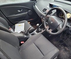 2011 renault megane - Image 8/10