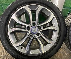 Mercedes Alloys 17inch Diamond Cut + Tyres