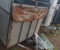 Cattle box - Image 4/4
