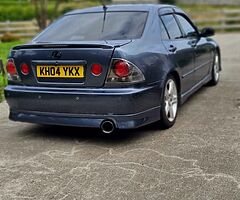 2004 Lexus IS 200