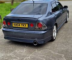 2004 Lexus IS 200