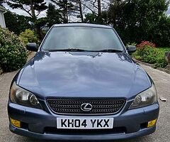 2004 Lexus IS 200 - Image 9/10