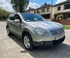 Nissan Qashqai +2 2010 new nct