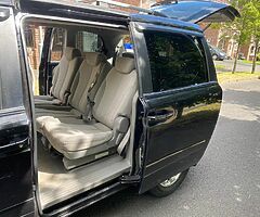 2007 Kia Sedona - Image 6/10