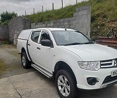 2014 Mitsubishi L200