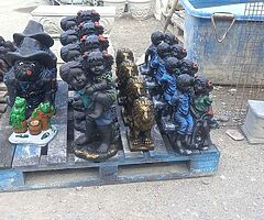 All concrete garden ornaments - Image 8/10