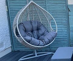 SWING EGG CHAIR - Brand New / DELIVERY 