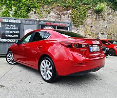 2015 Mazda 3 - Image 8/10