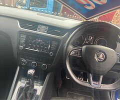 2015 Škoda Octavia - Image 4/8