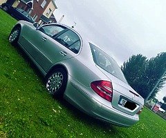 Mercedes Benz E200 1.8L supercharged ✅ - Image 5/10