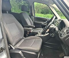 2009 Ford Galaxy - Image 9/10