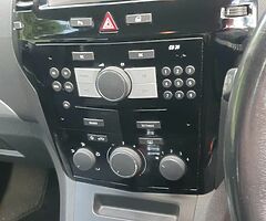 2011 Vauxhall Zafira Exclusive Eco Flex - Image 8/10