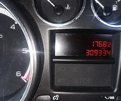 Peugeot 308 1.6 diesel 2009 - Image 4/10