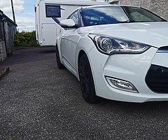Veloster