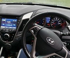 Veloster - Image 9/10