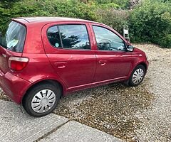 Toyota Yaris - Image 6/9