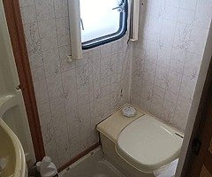 6 Bert caravan twin axle - Image 4/10