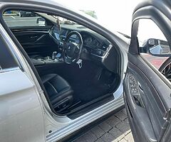 BMW 5 Series Auto