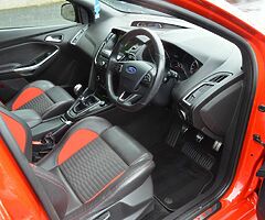 2018 Ford Focus - Image 8/10