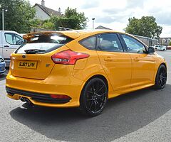 2017 Ford Focus - Image 4/10