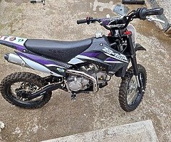 Stomp 160cc