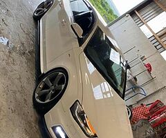 Audi A4 s line