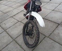 Skyteam 125.clean little bike.kick start and electric start. Starts first kick.