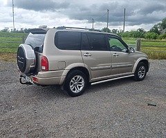 Commercial XL7 - Image 9/9