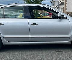 SKODA SUPERB AUTOMATIC!!!  For more info text me! - Image 3/10