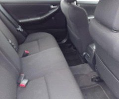 Toyota Corolla saloon1.4 - Image 7/10
