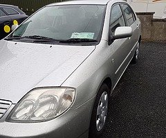 Toyota Corolla saloon1.4 - Image 10/10