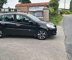 10 Renault Clio 1.2 petrol no nct&tax
