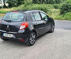 10 Renault Clio 1.2 petrol no nct&tax - Image 7/10