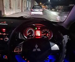Mitsubishi lancer