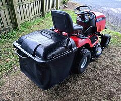 Snapper Ride On / Sit On Lawn Mower - Image 5/7
