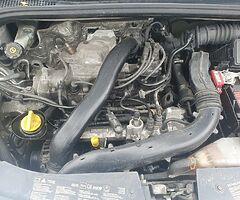 2010 RENAULT CLIO 1.2 PETROL MANUAL FOR BREAKING ONLY! - Image 5/6