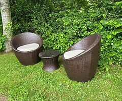 RATTAN EGG SET / Two Chairs & Round Table / DELIVERY 