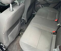 CLEAN 152 Ford Focus - Image 9/10