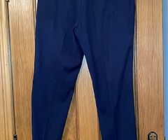 Man’s suit - Image 7/10