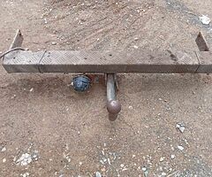 Tow bar for Xl7