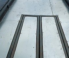Car trailer