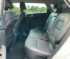 2018 HYUNDAI TUCSON EXECUTIVE 1.7 DIESEL SAT NAV LEATHER ONE OWNER 6 SPEED MANUAL - Image 7/10
