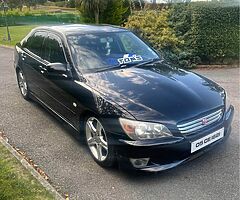 2005 Lexus  Is200 - Image 3/7