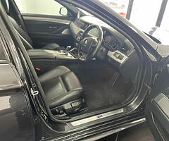 BMW F10 520D M-SPORT HIGH SPEC - Image 4/10