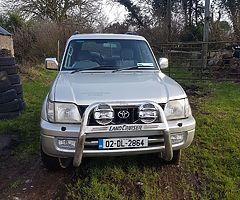 Toyota Landcruiser D4d for breaking - Image 5/5